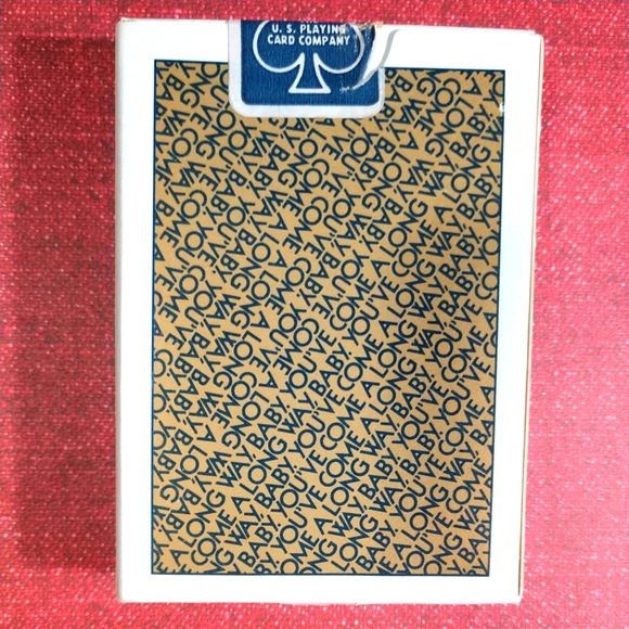 RARE 1985 NEW VIRGINIA SLIMS PLAYING CARD DECK BY USPC ALL FEMALE COURT CARDS.** - Picture 2 of 12